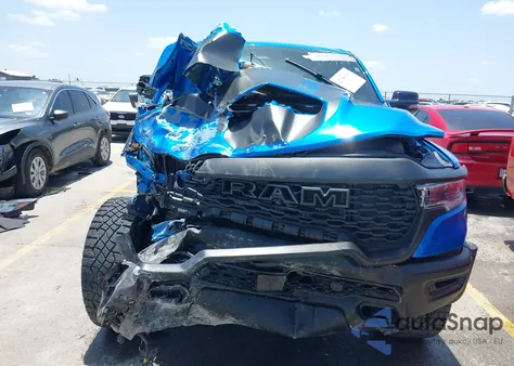 2025 Ram 1500 Rho 4X4 5'7 Box z USA, uszkodzony, nr VIN 1C6SRFUP8SN573606